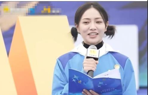 谢可寅|“搞笑爱豆”谢可寅:曾因性格受汪涵青睐,后与马嘉祺相拥引非议