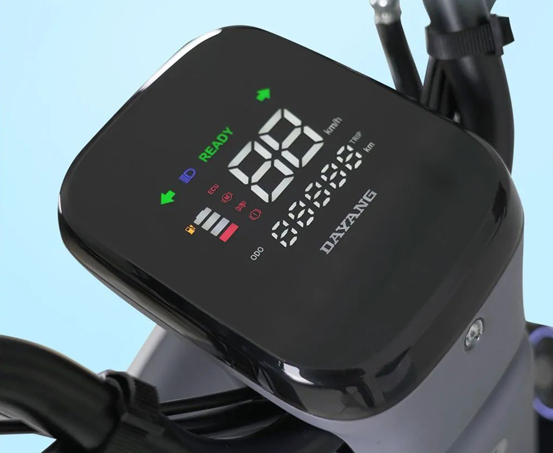 大阳推出ev2电动车400w电机48v24ah锂电池续航超过100公里