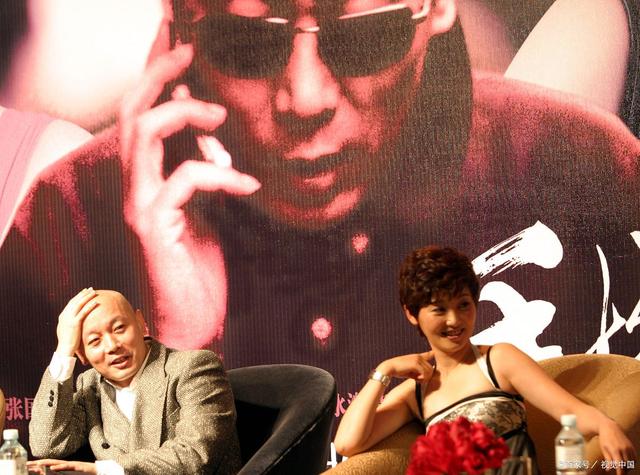 电影《手机》演员表人物介绍_于文娟_冯导_沈雪