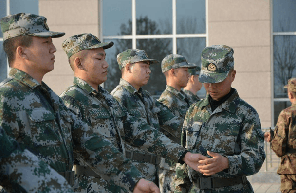 河北保定:莲池区开展2022年度春季征兵役前教育_训练基地_青年_生活