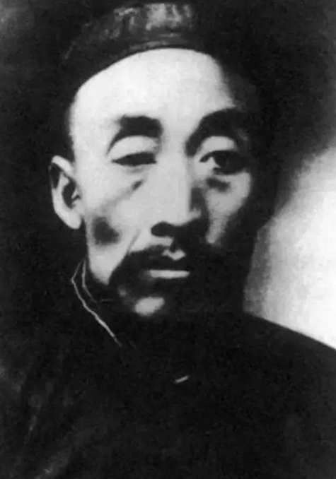 发现和母亲的合影,哽咽道:若是现在他们不会死_毛泽东_毛顺生_毛家