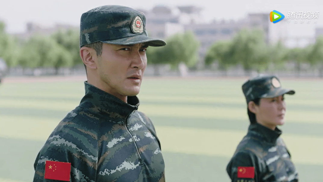军旅|深夜收视破一!央视这部大剧一出,我被高伟光演的军旅硬汉帅到了!
