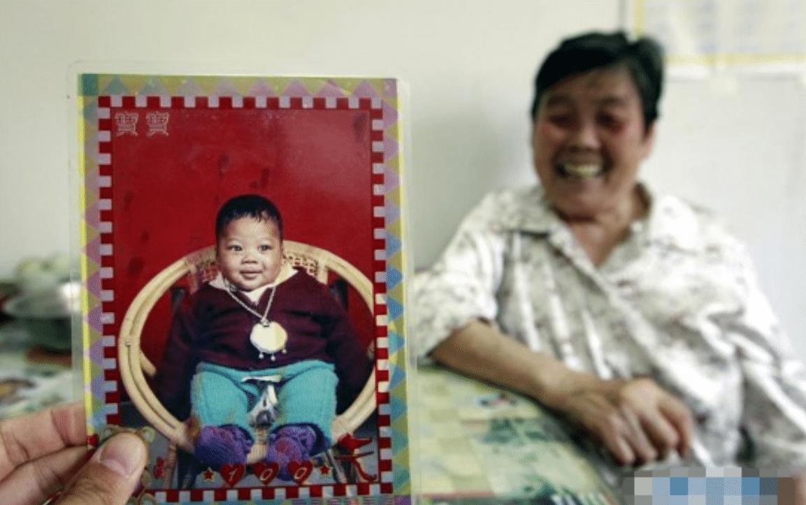 朱军龙|老人抚养黑人弃婴20年，经过千辛万苦成为上海人，如今生活怎样