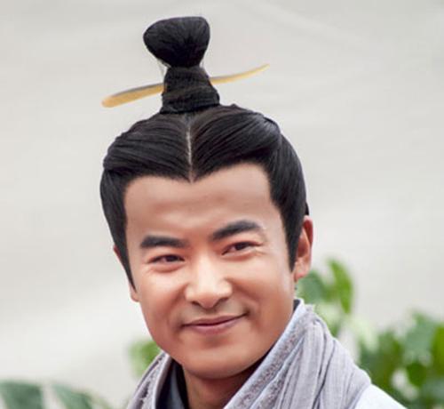 原创酱香通鉴绿林军为何推举窝囊废刘玄为大汉皇帝