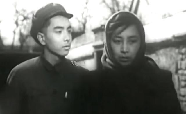 进行|天才演员 出身名门 中国的秀兰·邓波儿 却因婚姻不幸 37岁便去世