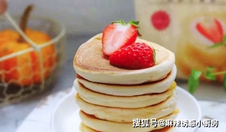 蛋白|这早餐真简单,不和面,不揉面,上锅煎一煎就能轻松搞定!