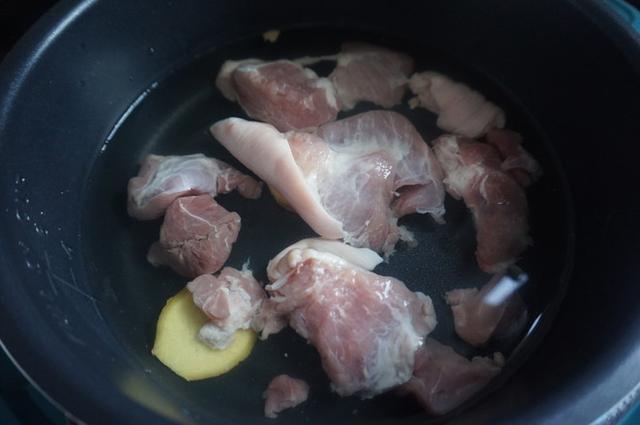 经验教程|炖肉千万别加这种调料，肉柴也不好吃，还有很多家庭都做过！