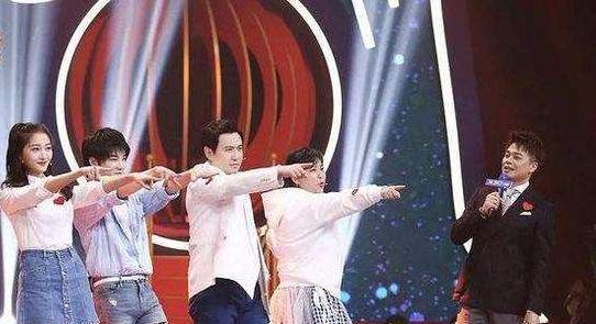 广告|新一季《王牌》全员不记词，广告中找节目，网友：演都懒得演了？