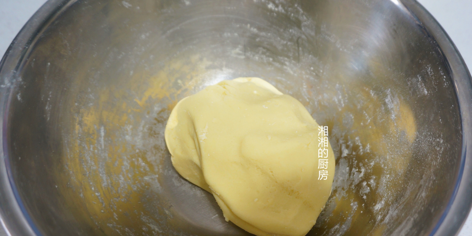 面团|早餐饼别总用小麦粉了,试试这样做,粘糯香甜,比炸糕还好吃