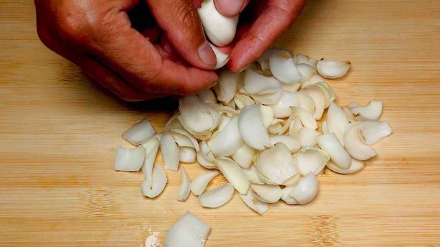 厚者|睡觉爱打呼噜,坚持睡前喝点它,一夜不打鼾睡得香,收藏了