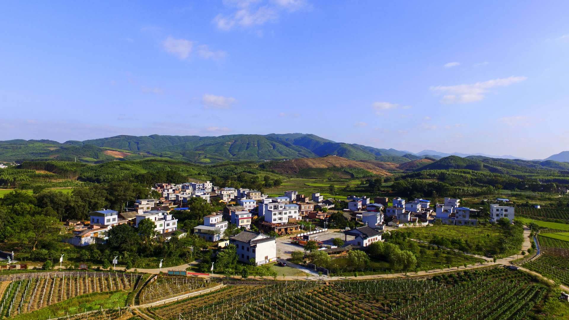 广西象州县一泉三村五文化到此旅游有看头