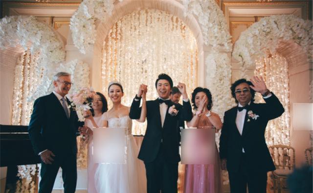 妆前妆后反差巨大 郎朗新婚24岁混血妻子 素颜和妆后判若两人 爱丽丝 祝福 钢琴 妆前妆后反差巨大 郎朗新婚24岁混血妻子 素颜和妆后判若两人 爱丽丝 祝福 钢琴