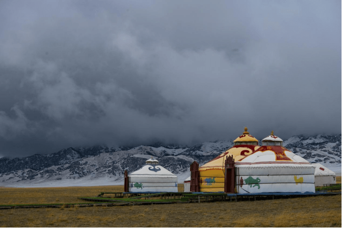 饶力明图文世界里的北疆秋韵