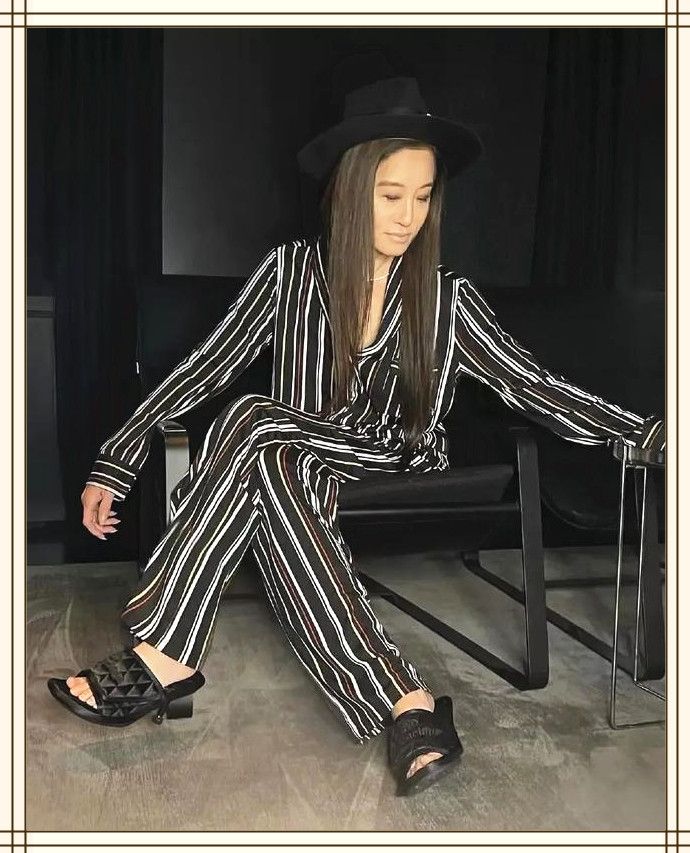 设计 62岁谈恋爱,73岁蹦迪聚会喝洋酒,“婚纱女王”王薇薇的时尚人生