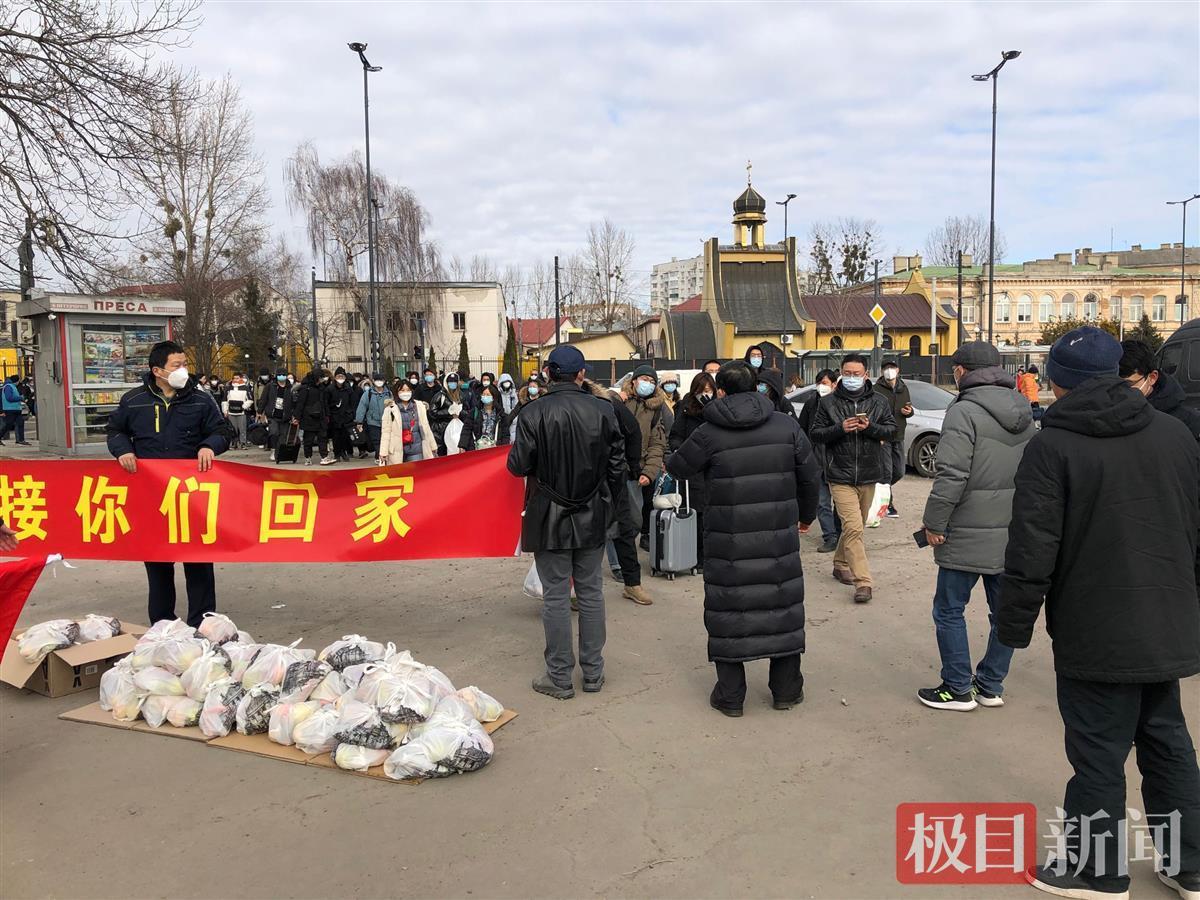 最后一批撤离的在乌留学生：远离战火，我终于踏上回家的路