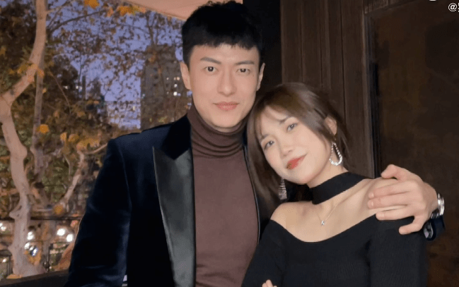 王能能罗拉首次回应50w报价传闻,自称从不买热搜!霸道护妻好甜?