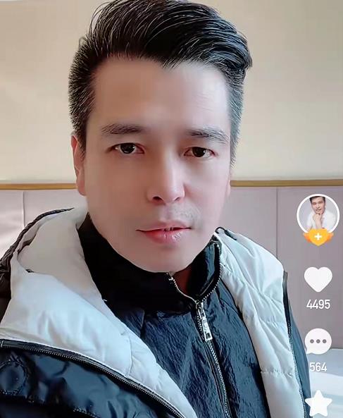 演员郭旺近况曝光在吉林当志愿者服务大众有时只能睡村委会