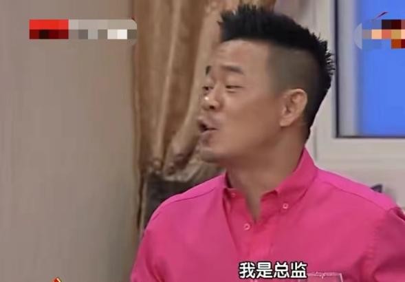 身份|他被称作是张嘉益的“小跟班”，以歌手身份出道，却在转型后被骂！