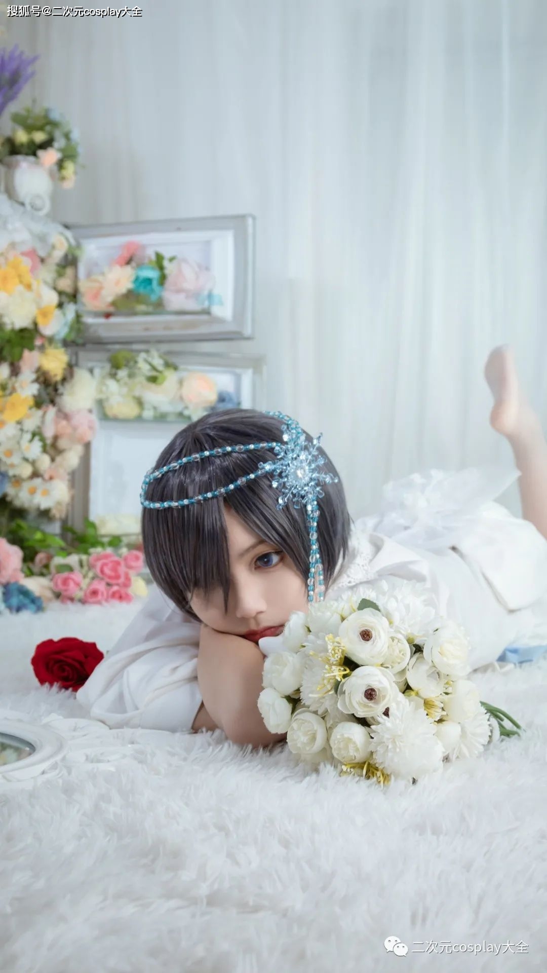 唯美|《黑执事》夏尔冰雪cos，唯美灵动，眼睛好有吸引力