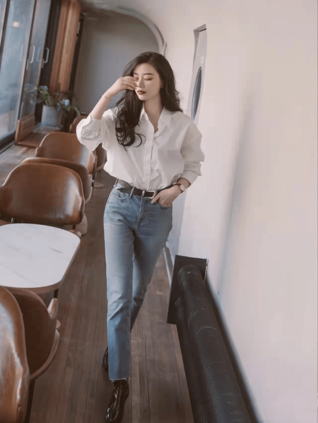 颜色 今年最流行的4组穿搭配色,显白优雅又减龄