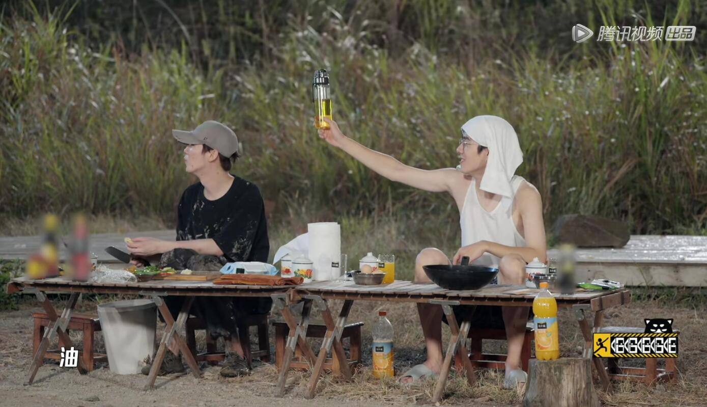 因为|两次爆梗的提议都被拒，到底是刘昊然太过分还是邓超陈赫太保守？？？