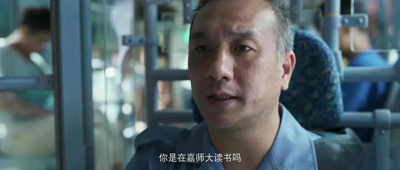 闲言碎语|《开端》更新连占十条热搜，王萌萌为什么下车，你真的看懂了吗？