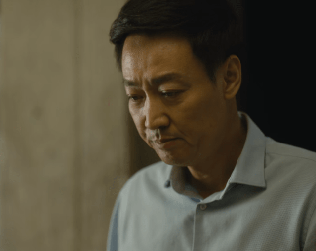 角色|《人世间》收视破3，辛柏青发文告别周秉义，内容催人泪下意难平？？