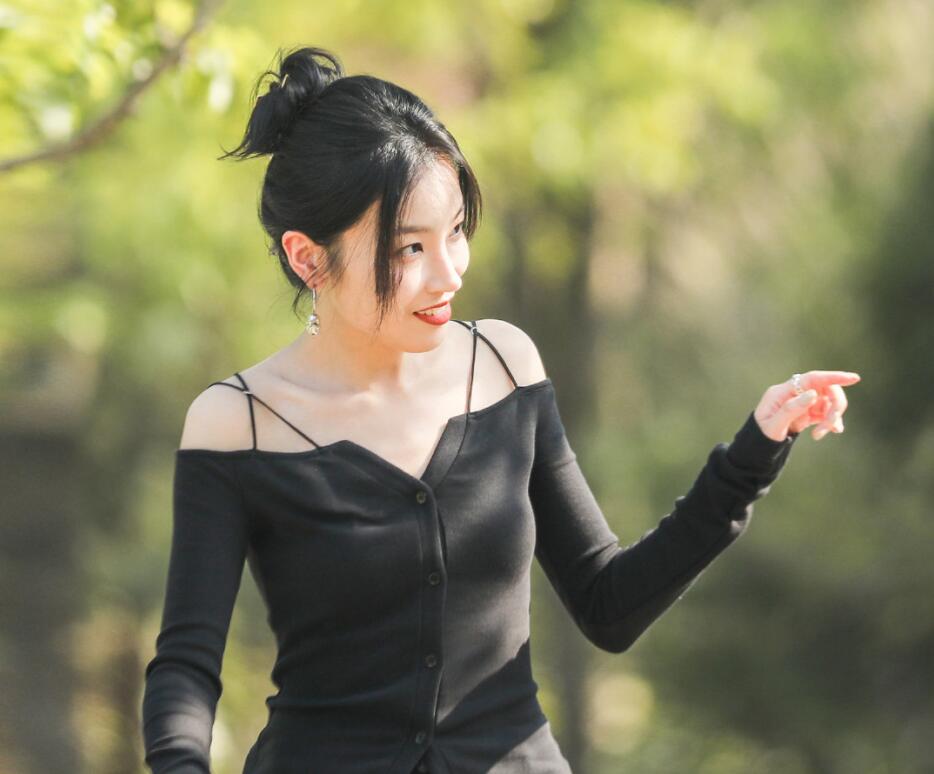 俞悦|半熟恋人3女被冷落，1人因太被动，1人因太主动，1人输在节目规则