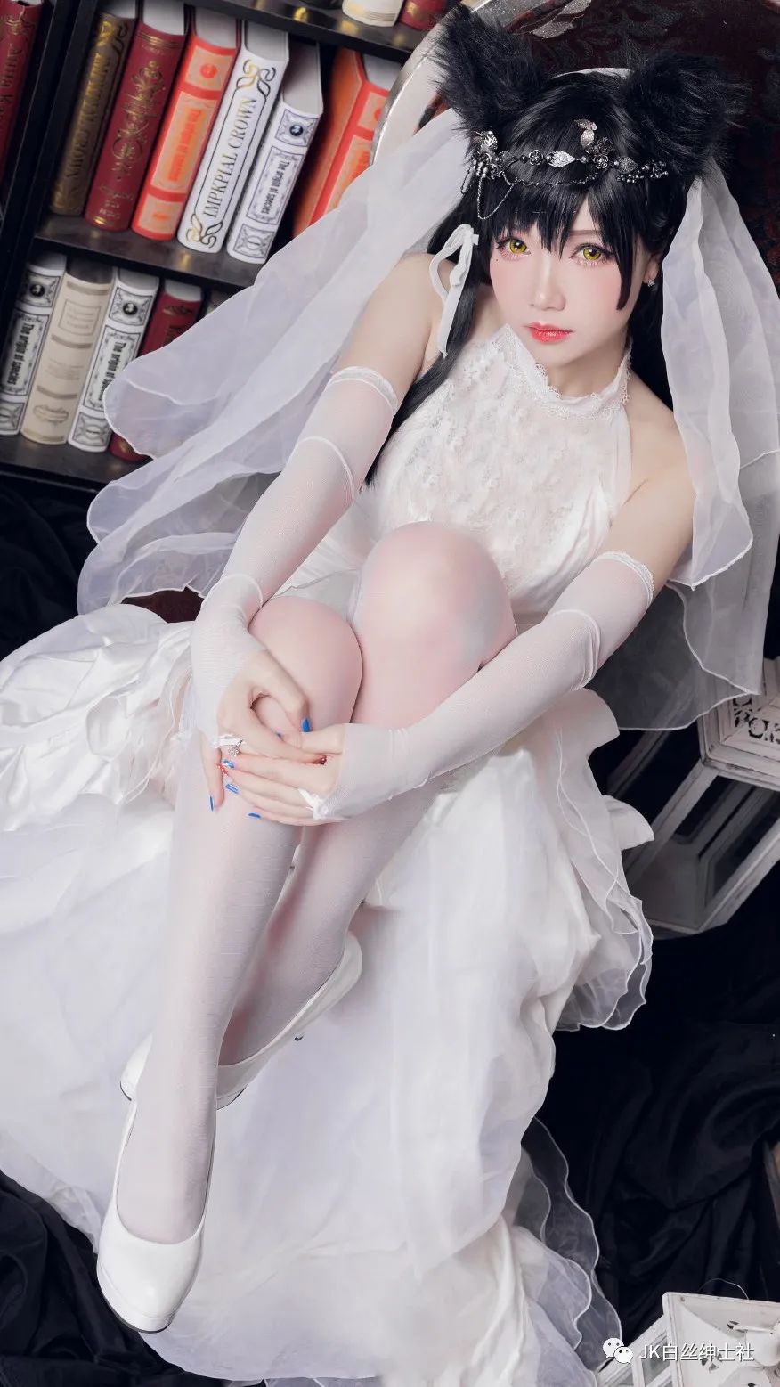 cos:碧蓝航线爱宕花嫁cos正片@雪晴