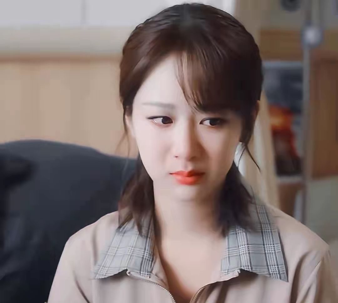 《余生,请多指教》杨紫情绪转换细致入微,共情能力太可了_病房_佟年