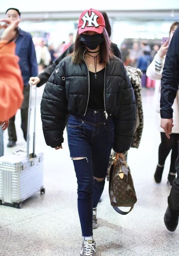 身材 蔡依林的身高不像一米六，穿这么臃肿的棉服，气场直逼一米八