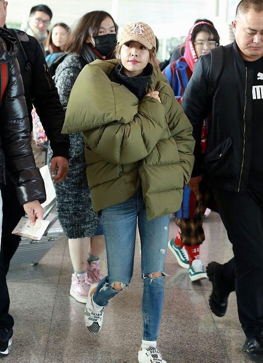 身材 蔡依林的身高不像一米六，穿这么臃肿的棉服，气场直逼一米八