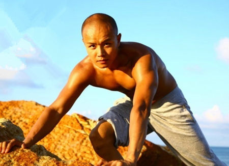 乐嘉|46岁的乐嘉，混成这样该怪谁呢？成于富豪妻子败于自己！