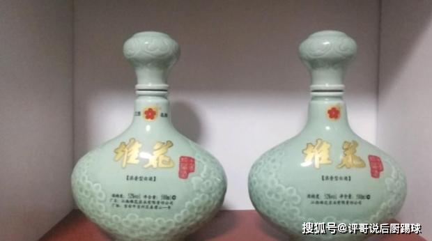 "四大名酒"之一,因其酒质醇厚,更是被授予""江西四大名酒"——堆花酒