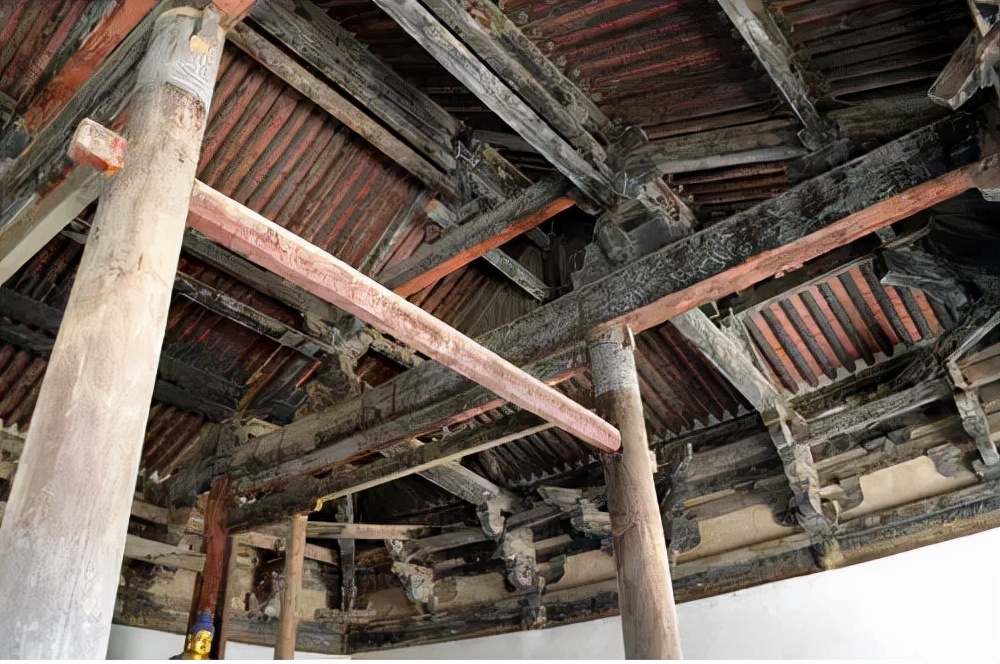 古建筑承载着悠久的中国文化,保护古建筑具有极高的现实意义,只有将