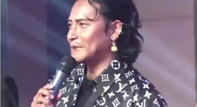 因为|陈志朋50岁生日,祝福不多但很温馨,配文暴露真实内心