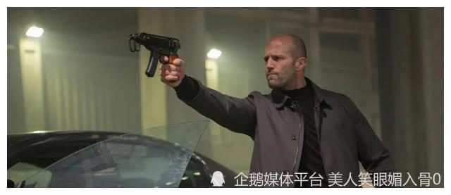 神秘海域|说好要做海贼王的男人,怎么半路转行当起了“油腻男”