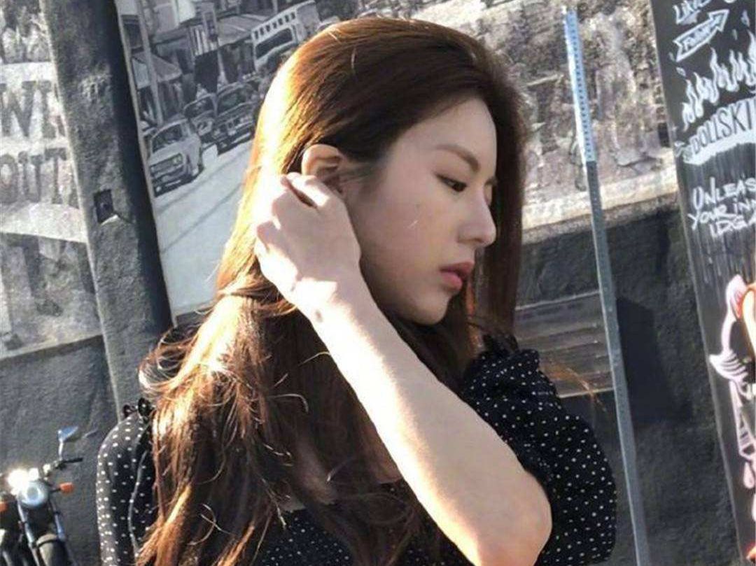 俞悦|《半熟恋人》罗拉：单亲妈妈科书版的逆袭手册