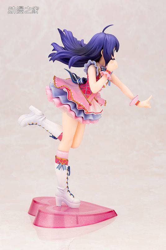 寿屋偶像大师七尾百合子和望月杏奈手办开订