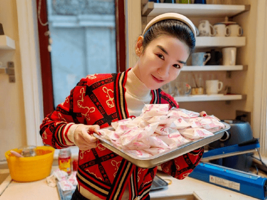 or成功减龄or发面馒头？女星热衷的饱满苹果肌，一不小心成“灾难”