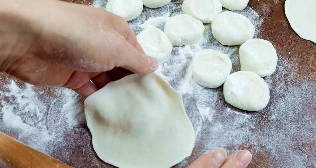 加入适量|春季,少吃包子油条,早餐给孩子吃它,营养全面,简单好吃又省事