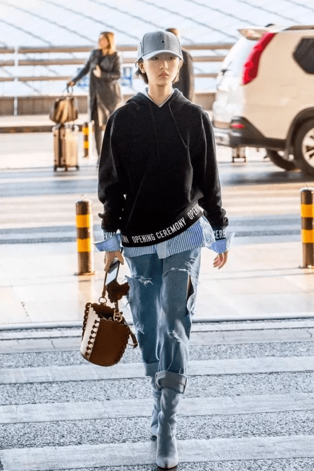 新意 春天衣柜里怎么能少得了牛仔裤！这几种搭配超时尚，轻松穿出新意