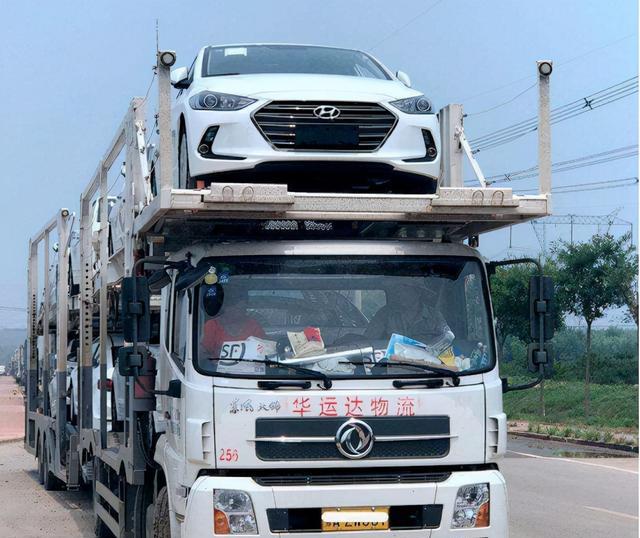 夫妻车 已成大货车的主流 他们都是真夫妻吗 内行人道出真相 驾驶员 妻子 男性 太阳信息网