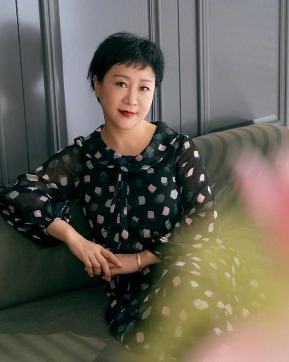 父亲给她当经纪人,杨紫成功背后是父母的默默付出_马海燕_爸爸_女儿