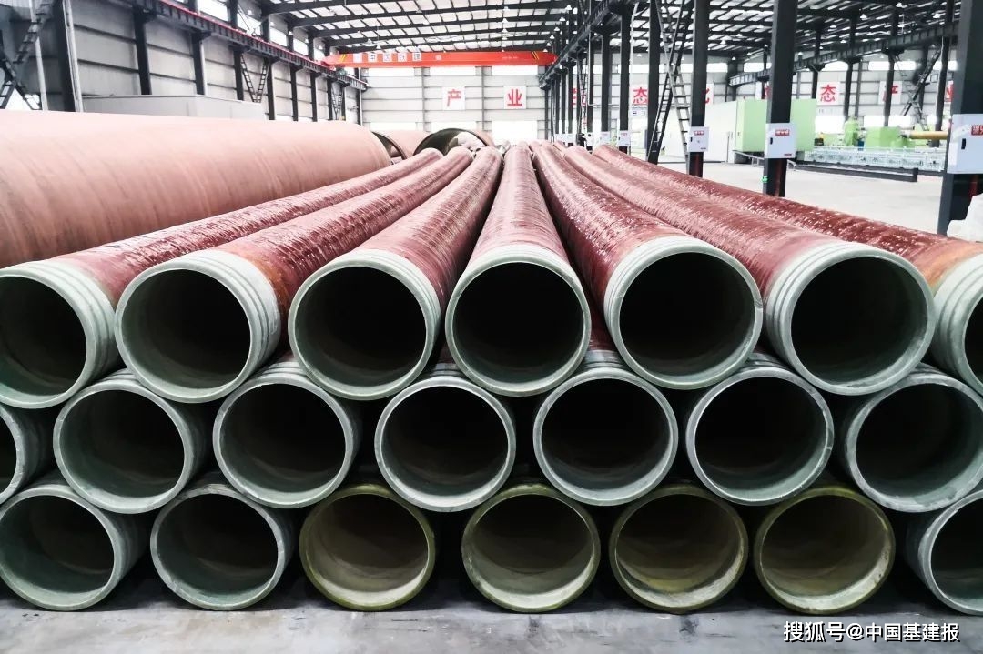 原创竹缠绕管道订单火爆隧道高压风管产品迎来新选择