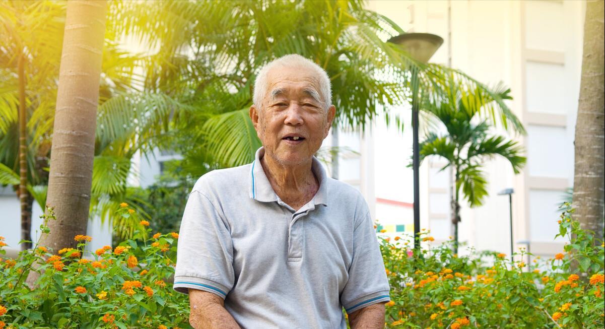 原创74岁大爷倾诉聘用住家保姆前一定得和对方谈好这3个条件