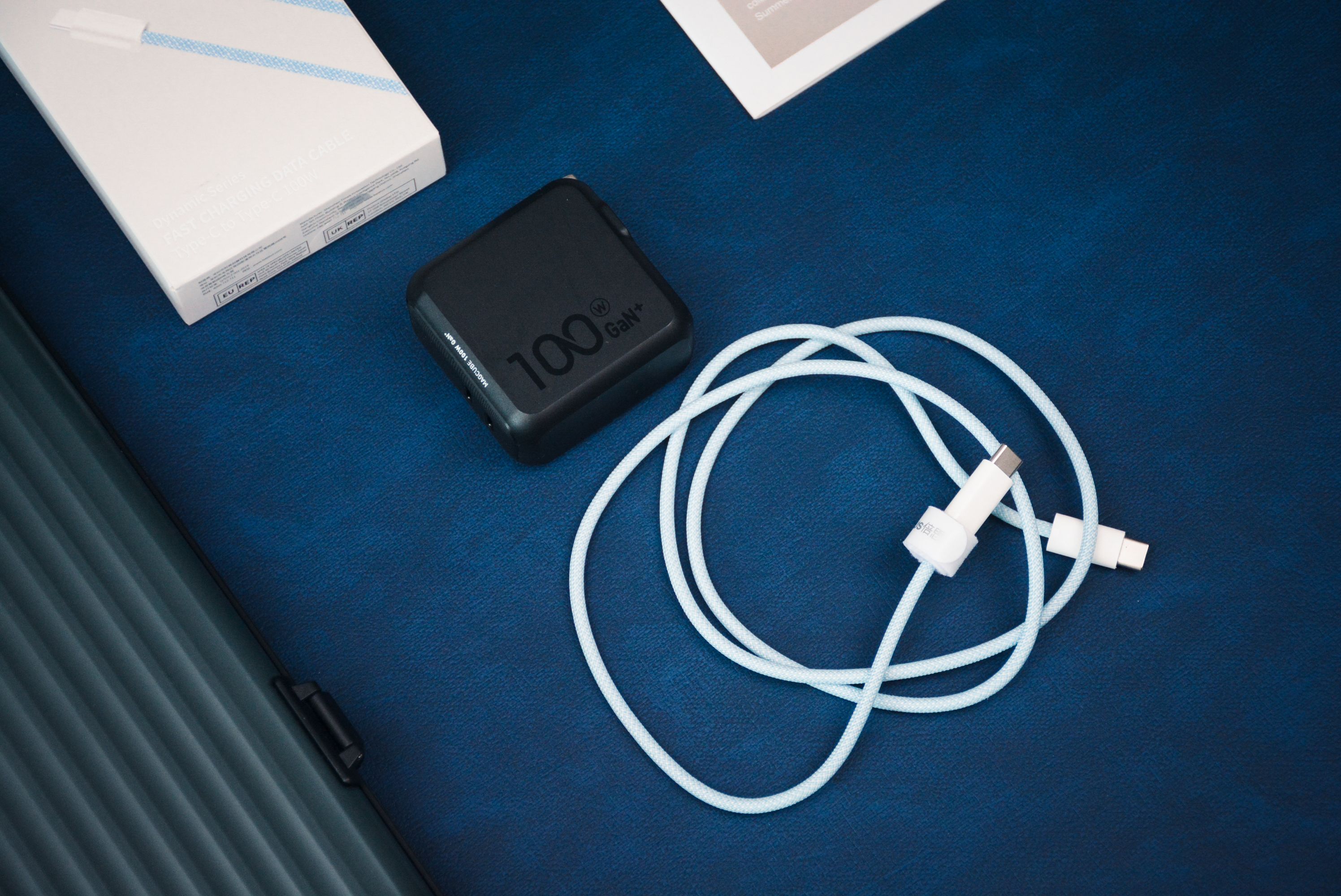 倍思出品超耐磨编织快充线100w功率手机笔记本都能充仅售30元