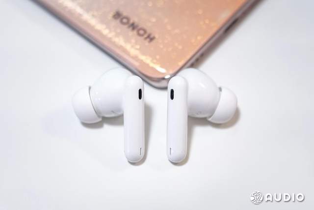 荣耀Earbuds3 Pro 评测，支持检测体温，同频双单元技术带来华丽听音体验