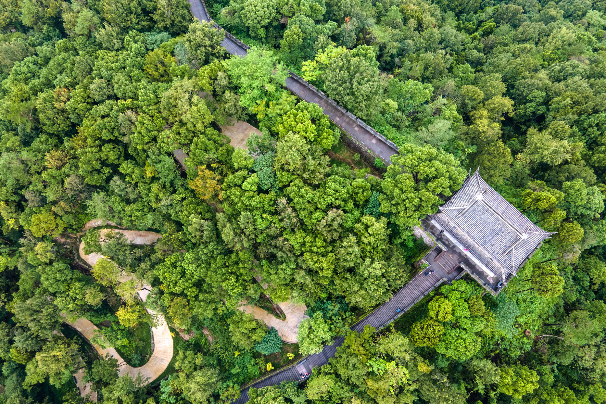 小城|江南私藏的宝藏小城，千年文化遗存与秀山丽水交相辉映，值得一去