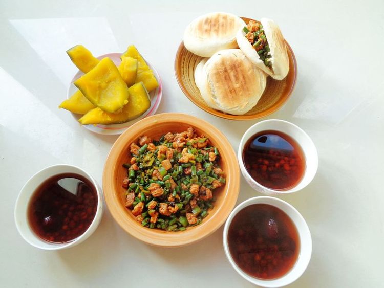 肉夹馍|7天不重样,肉夹馍配小米粥,健健康康过秋天